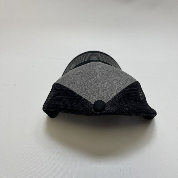 Cub Cadet Trucker Hat Mesh Back Snapback Adjustable Grey Black Workwear Cap - Picture 4 of 9